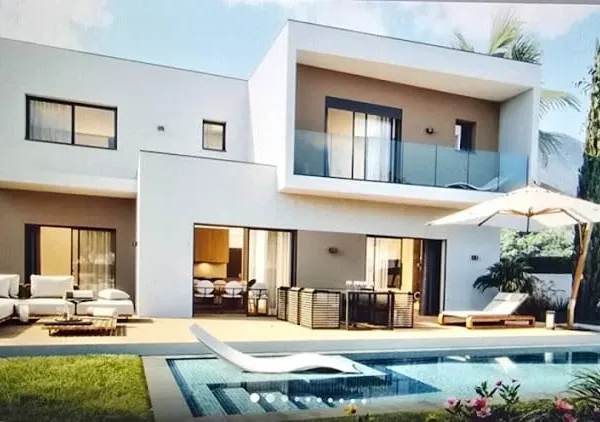 Villa 6 pièces 130 m²