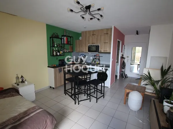 Joli Appartement T1 Meublé, calme, jardin privatif arboré