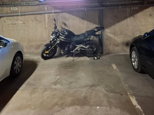 Parking 15 m²