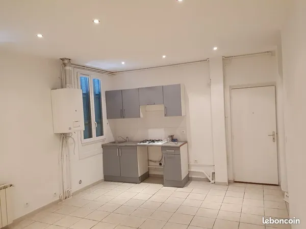 Appartement Location Toulon 2p 43m² 600€