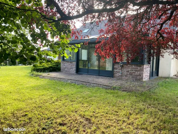 Maison familiale proche collège