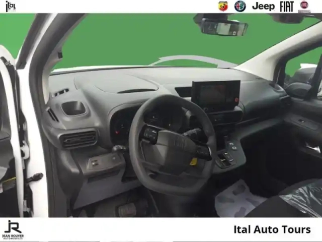 Fiat Doblo fg m diesel 130ch automatique pack premium connect 19990? ht — photo 9