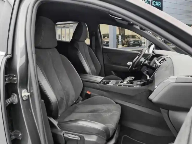 Ds Ds 7 ds7 crossback hybride e-tense 225 eat8 performance line — photo 9