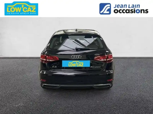 Audi A3 sportback 40 e-tron 204 s tronic 6 — photo 28
