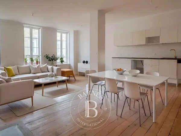 Appartement 4 pièces 120 m²