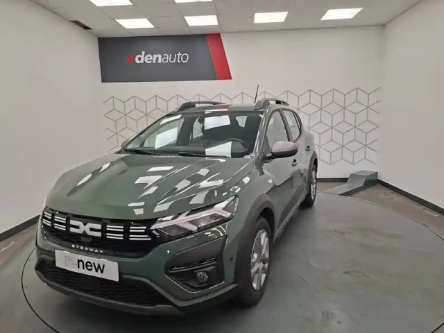 Dacia Sandero tce 110 — photo 9