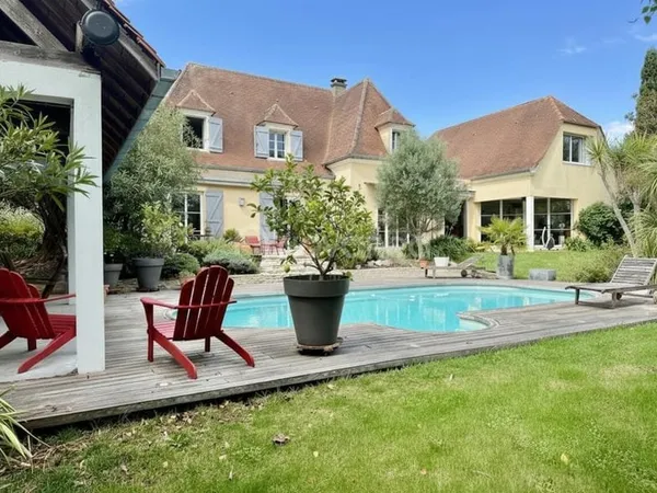 Villa 8 pièces