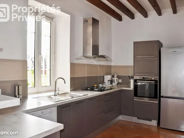 Maison 5 pièces 132 m²