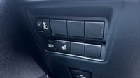 Toyota Yaris 116h Collection 5p MC24 — photo 23