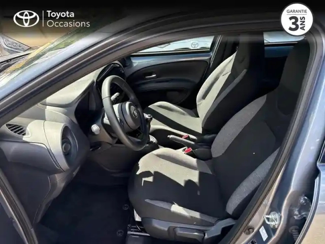 Toyota Aygo X 1.0 vvt-i 72ch dynamic my24 — photo 15