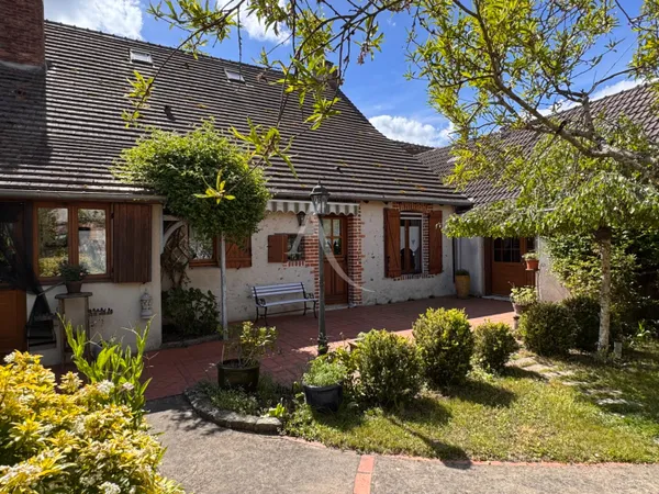 Maison 10 pièces 145 m²