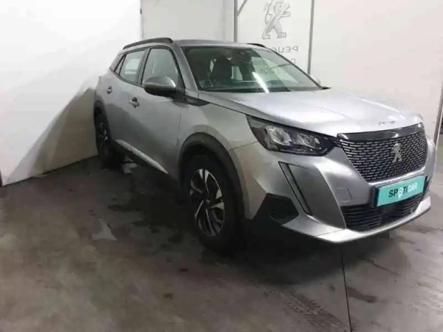 Peugeot 2008 puretech 130 s&amp;s eat8 — photo 31