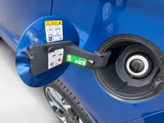 Ford Ecosport 1.0 ecoboost 125ch st-line euro6.2 — photo 10