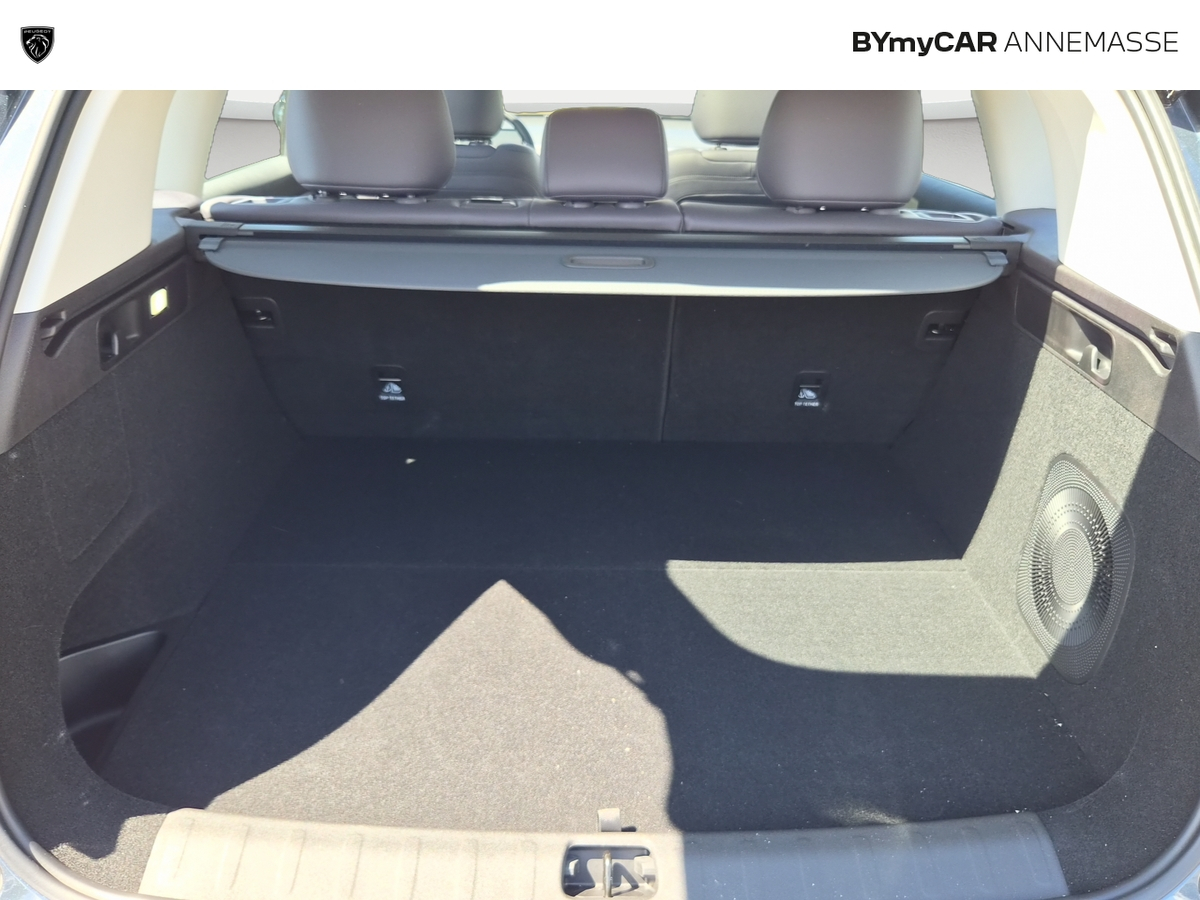 Leapmotor C10 REEV 28.4 kWh - 158 kW — photo 12