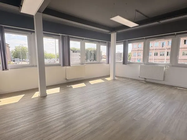 Bureaux 300 m² Bourg-en-Bresse