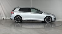 Volkswagen Golf 1.5 eTSI EVO2 150ch R-Line Edition DSG7 — photo 4