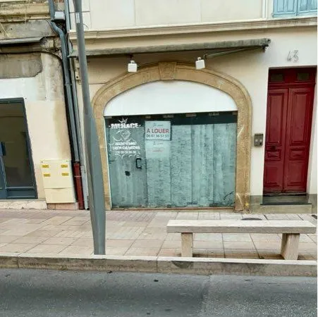 LOCAL COMMERCIAL 25 m² - CENTRE-VILLE DE VALLAURIS