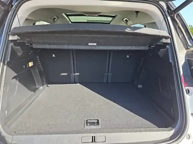 Citroën C5 Aircross hybride rechargeable 225 e-eat8 — photo 6