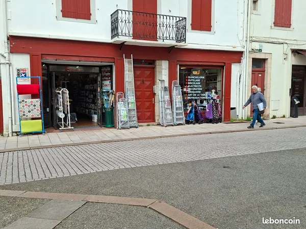 A vendre fonds de commerce centre ville saint jean de luz