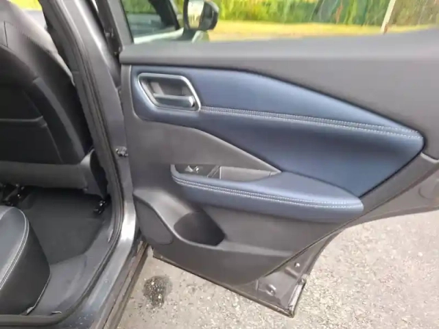 Nissan Qashqai mild hybrid 158 ch xtronic — photo 27