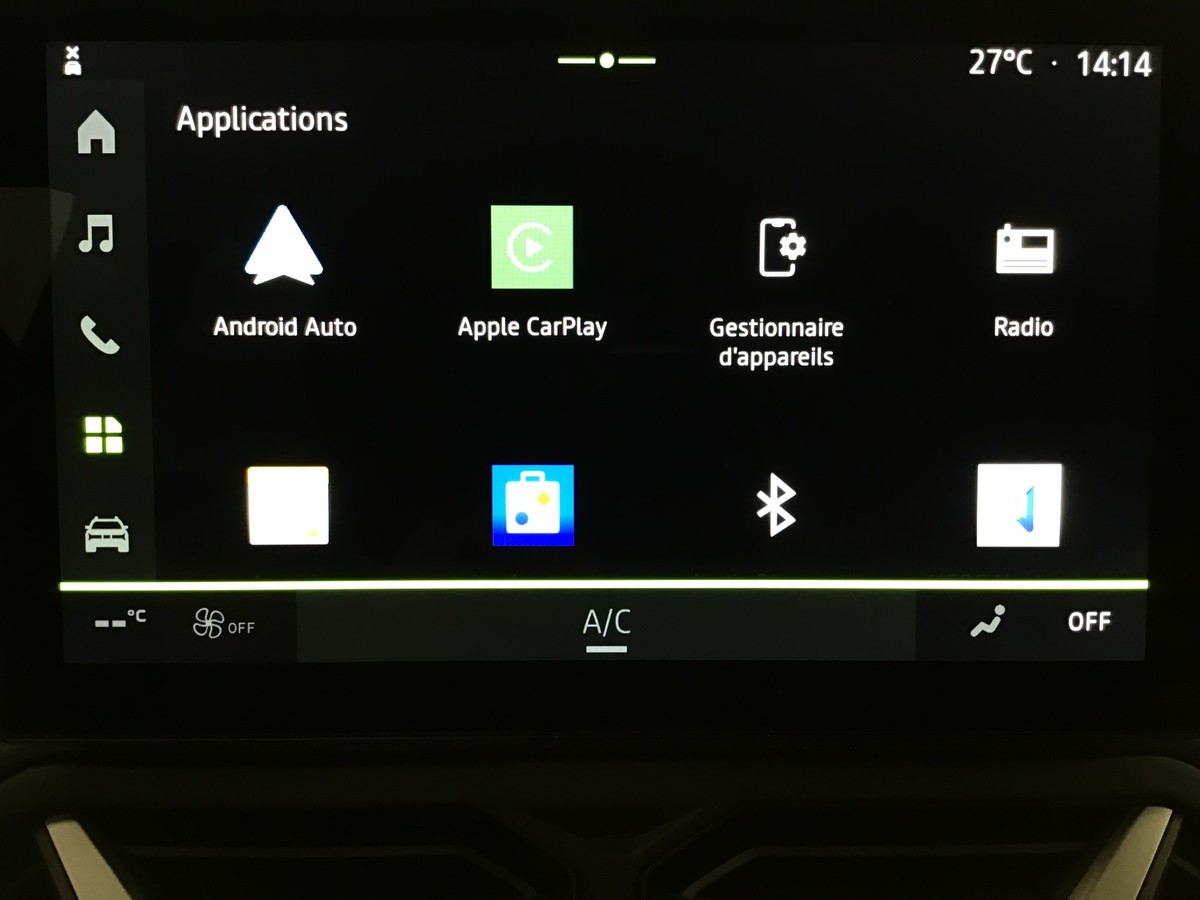 Dacia Duster — photo 17