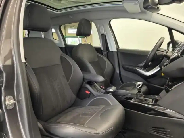 Peugeot 2008 1.2 puretech 110ch e6.c crossway s&amp;s 5cv — photo 15