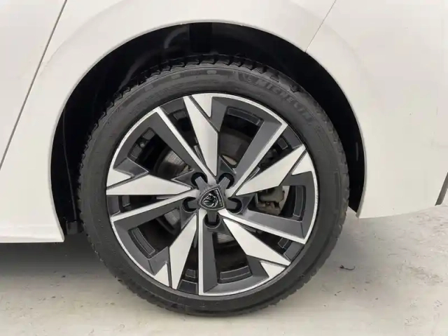 Peugeot 308 phev 180 e-eat8 — photo 80