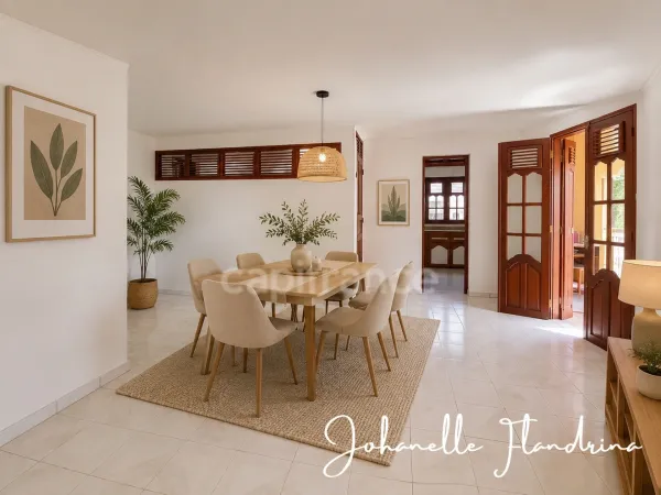 Maison 9 pièces 230 m²