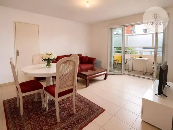 Appartement 1 pièce 33 m²