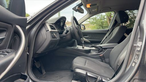BMW Serie 3 Touring 320i 184 BVA - Lounge Plus – 2018 – 112338 km – Essence – Boîte Automatique — photo 22