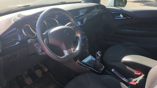 DS DS3 1.2 PureTech 82 - Be Chic – 2016 – 84485 km – Essence – Boîte Manuelle — photo 14