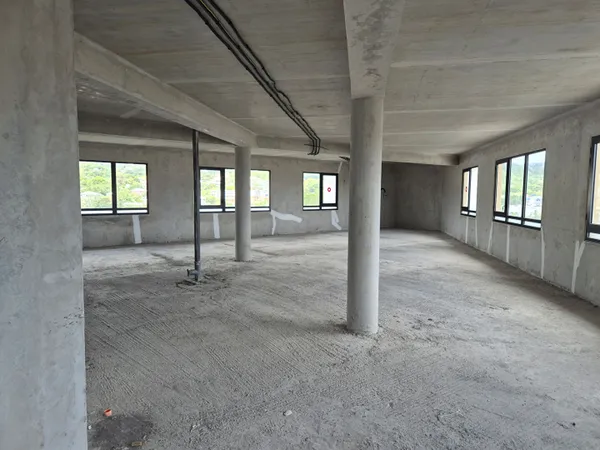 Bureaux 220 m²