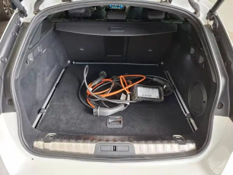 Peugeot 508 sw hybrid4 360 e-eat8 peugeot sport engineered