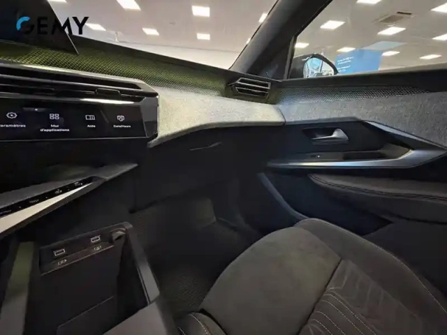 Peugeot 3008 plug-in hybrid 195 e-dcs7 — photo 21