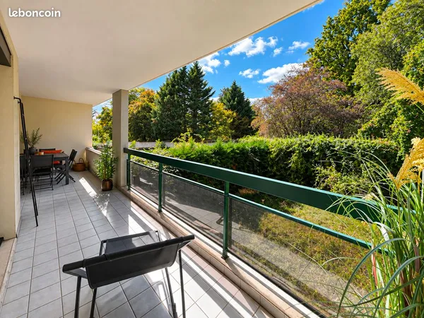 Tassin le bourg - Appartement rénové 94m2