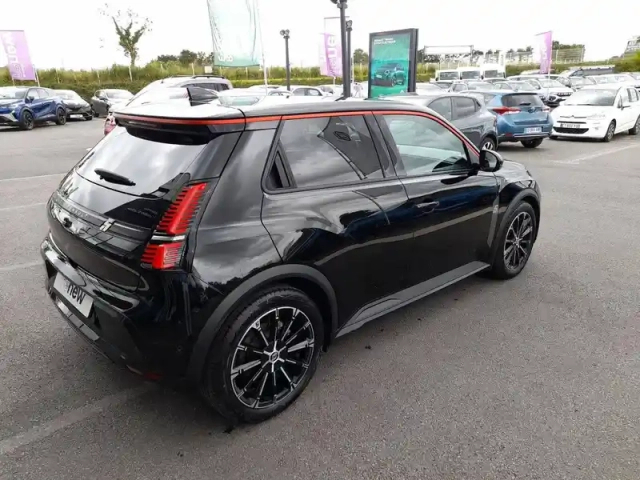 Renault 5 renault  e-tech electrique 120 ch autonomie urbaine — photo 5