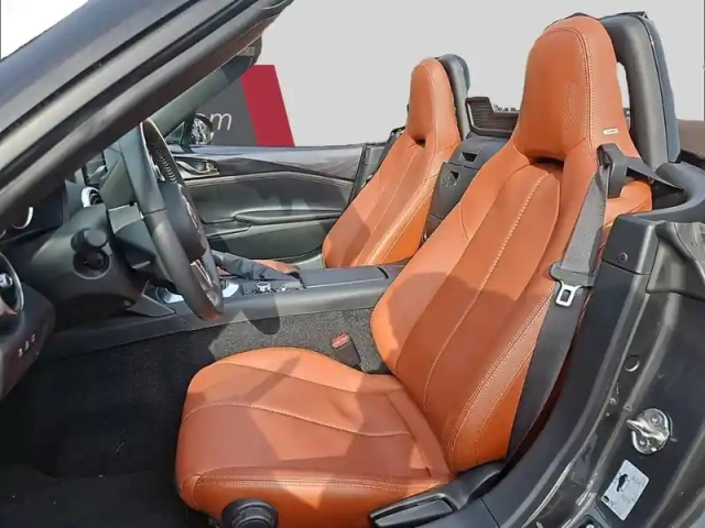 Mazda Mx-5 roadster 2.0l skyactiv-g 184 ch — photo 44