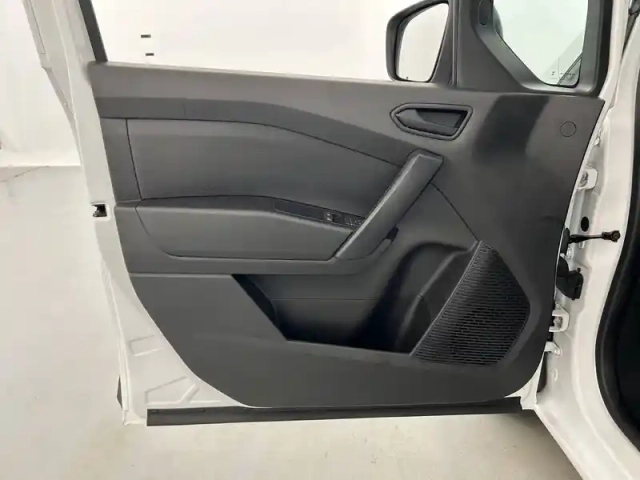 Renault Kangoo van blue dci 95 — photo 47