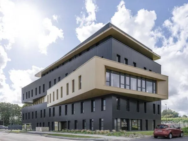 Bureaux 344 m²
