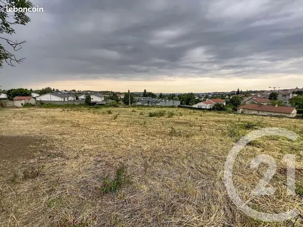 Terrain 5 723 m² Yssingeaux