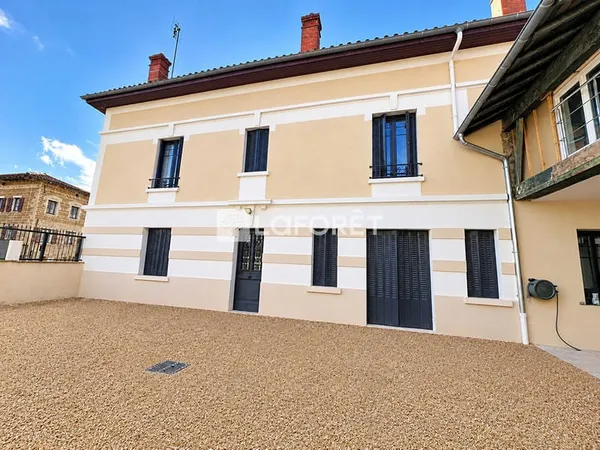 Immeuble Saint Symphorien D'Ancelles