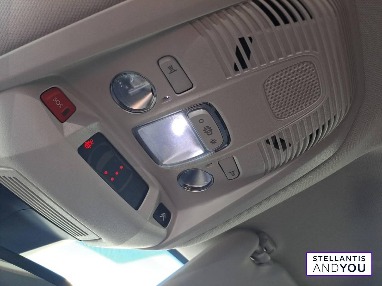 Citroën C5 Aircross hybride rechargeable 225 e-eat8 c-series — photo 15