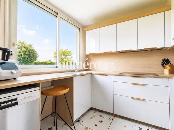 Appartement 5 pièces 93 m²