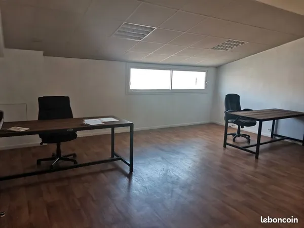 Local bureau perigny