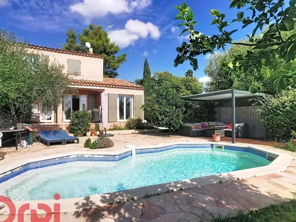 Maison 5 pièces 96 m²