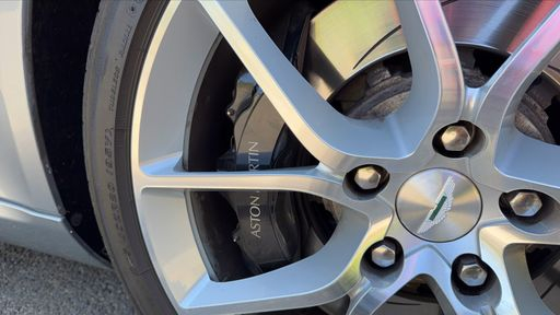 Aston Martin Rapide 6.0 560 S - S – 2017 – 31226 km – Essence – Boîte Automatique — photo 38