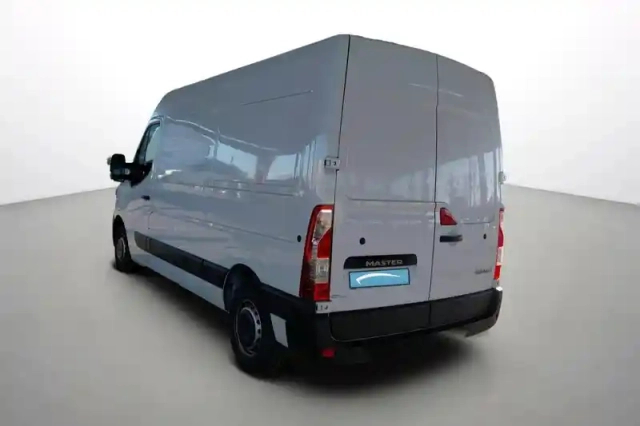 Renault Master fgn trac f3500 l2h2 blue dci 135 — photo 3