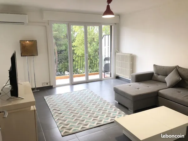Studio 1 pièce 34 m²