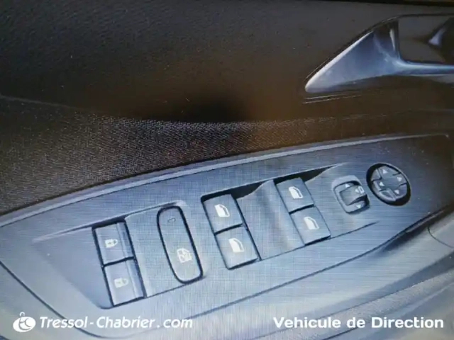 Peugeot 308 hybrid 145 e-dcs6 — photo 20