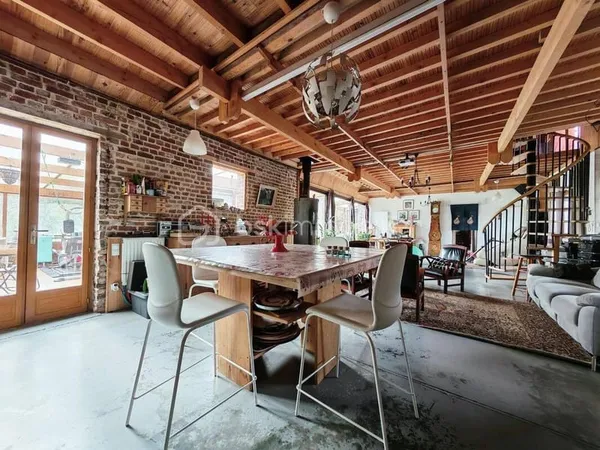 Ferme 11 pièces 340 m²